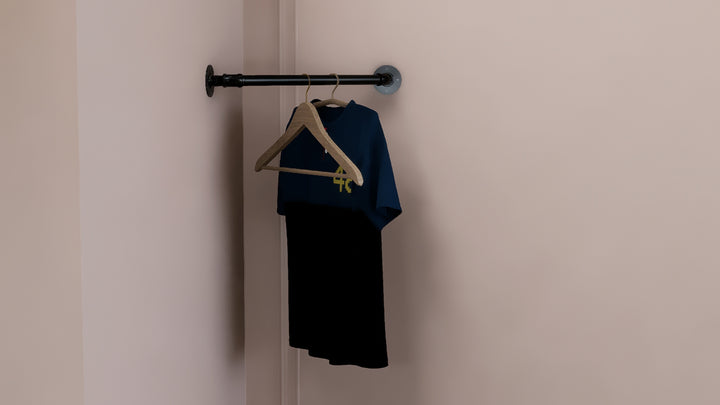 Minimal Black Pipe Corner Clothes Rack (D51)
